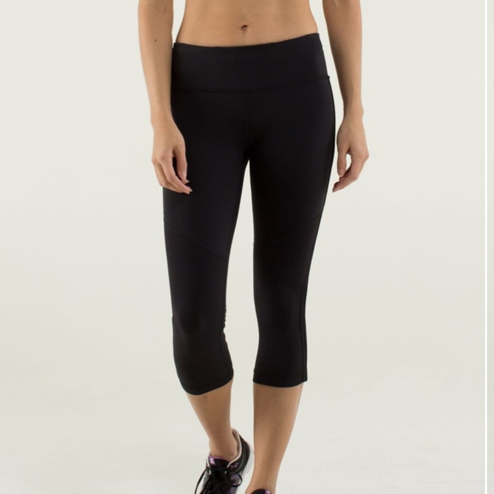 lululemon athletica Black Race With Grace Crop